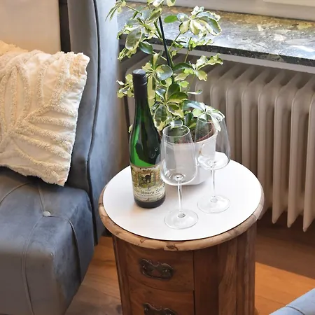 Waldborn-suite An Der Mosel Apartamento Zell