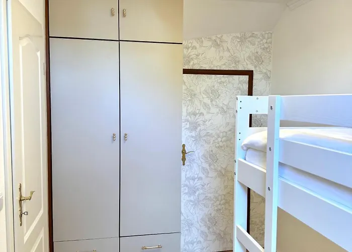 Waldborn-suite An Der Mosel Appartement Zell