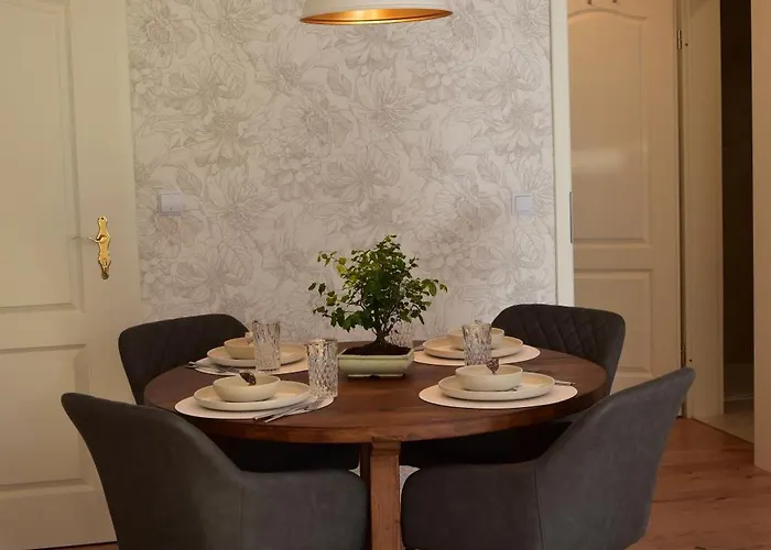 Waldborn-suite An Der Mosel Zell